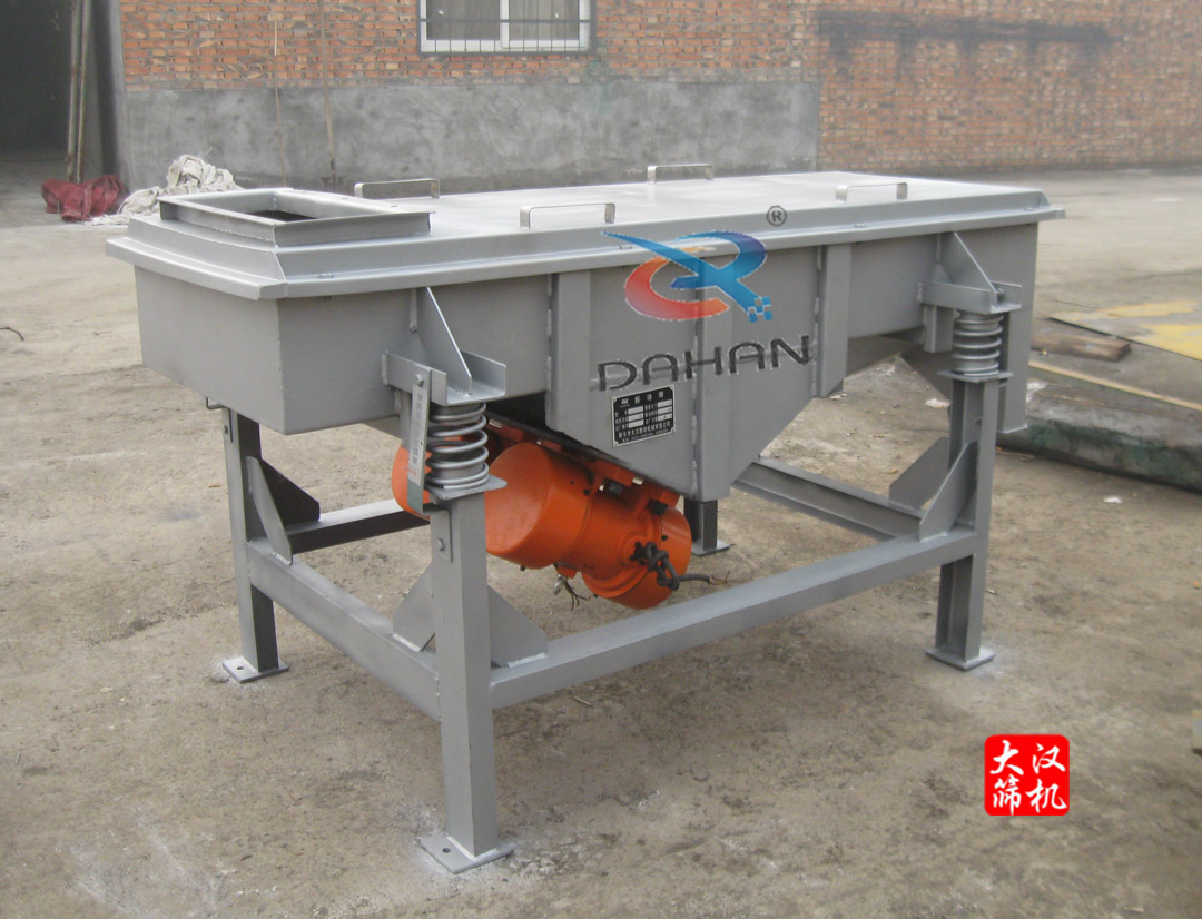 直線篩與振動電機(jī)